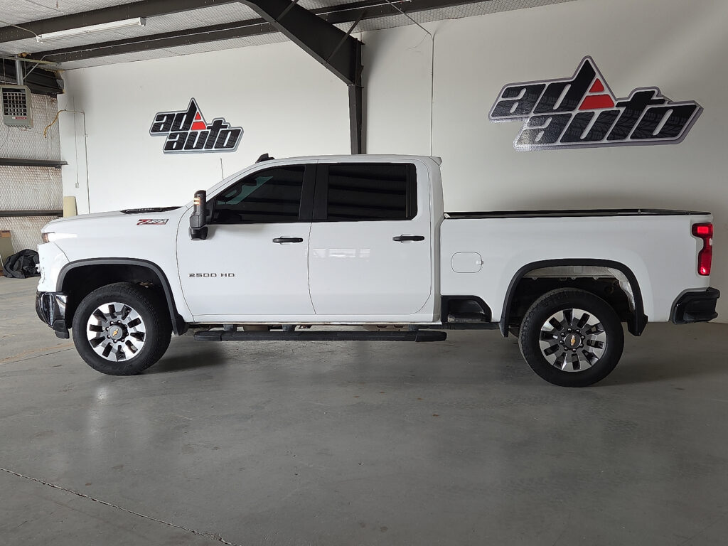 2024 Chevrolet Silverado 2500HD - P2217