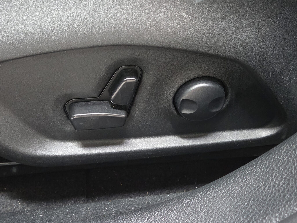 2024 Jeep Compass - P2223