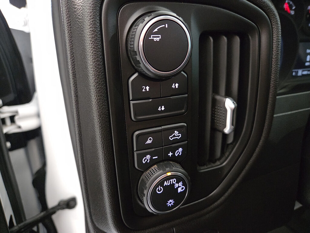 2024 Chevrolet Silverado 2500HD - P2217