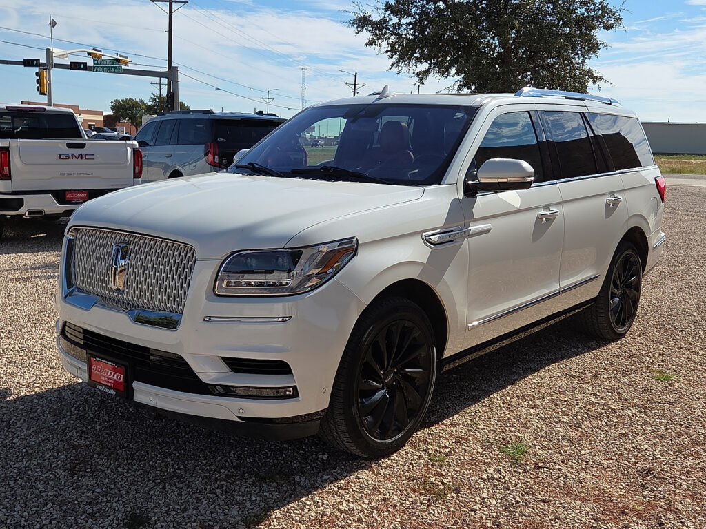 2020 Lincoln Navigator - P2243