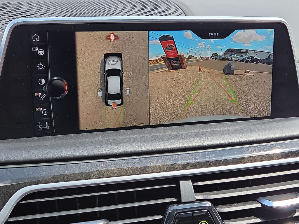 2017 BMW 740i - P2235