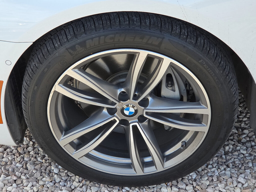 2017 BMW 740i - P2235
