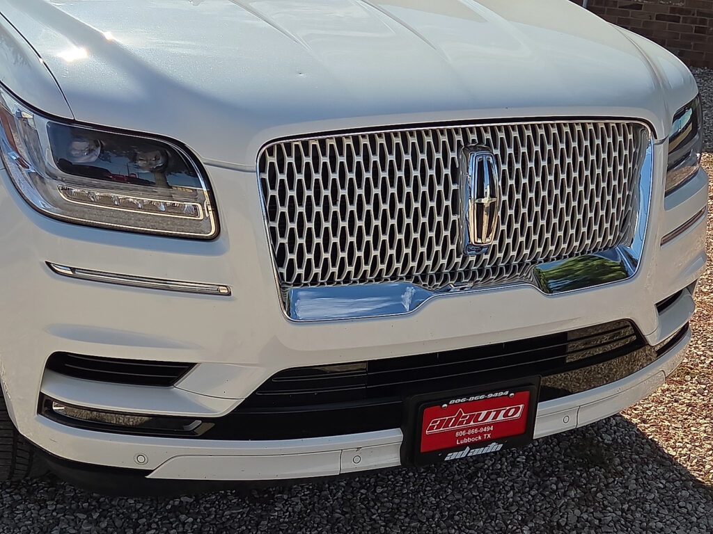 2020 Lincoln Navigator - P2243
